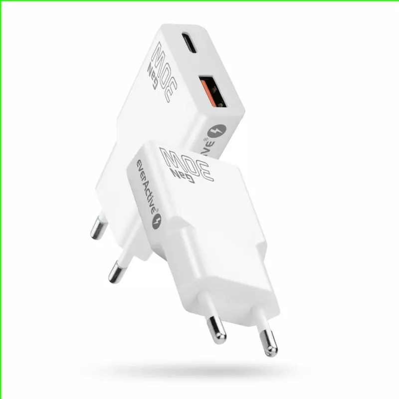 Universele USB-wandlader everActive SC-380Q super slank QC 3.0 – Quick Charge 3.0, compact ontwerp