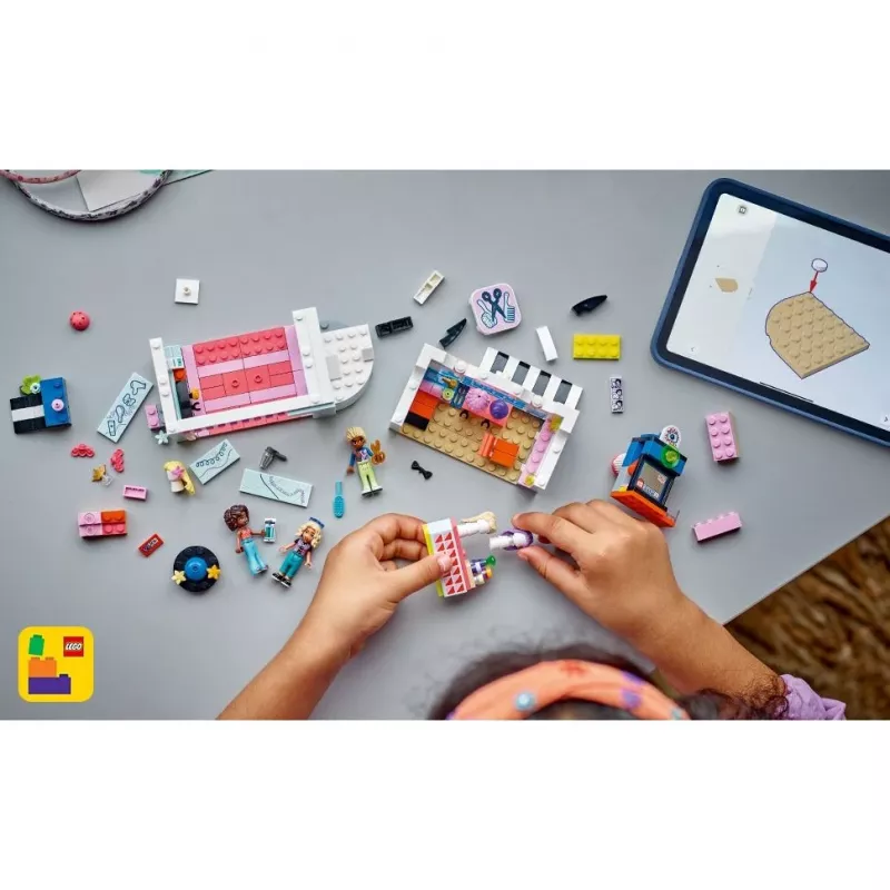 LEGO Friends speelset Kapsalon en decoratiewinkel 42662 – minipoppen, salonscène, accessoires