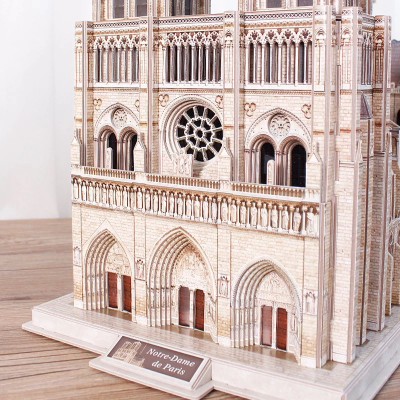 3D-puzzel CubicFun Notre Dame, 293 stukjes, schaalmodel van de kathedraal