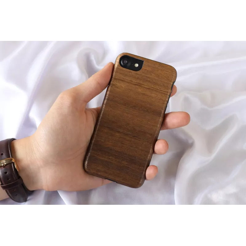 Cover Man&Wood M7010B telefoonhoesje