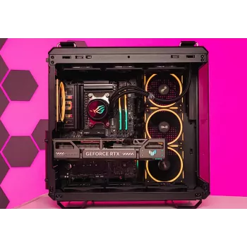 DistriNode gaming-pc op maat — Ryzen 7 9800X3D + RTX 5070 Ti, 32GB DDR5