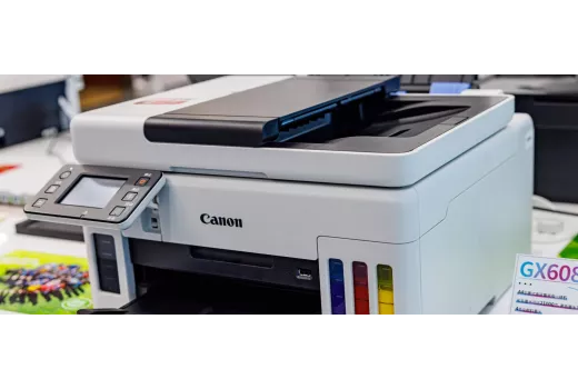 Multifunctionele printer voor het kleine kantoor: duplex, documentinvoer, netwerk en de werkelijke kosten per pagina
