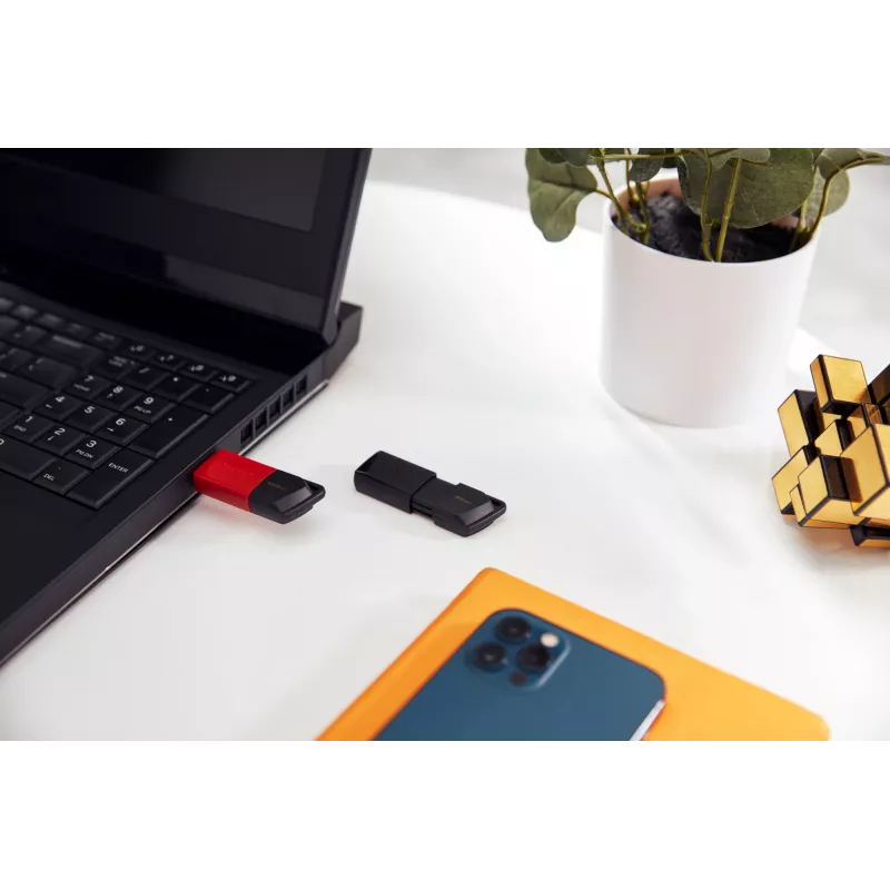 Kingston Technology DataTraveler 128GB USB3.2 Gen1 Exodia M (zwart + rood)