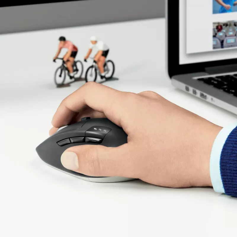 LOGITECH M720 Triathlon Multi-Device draadloze muis - zwart