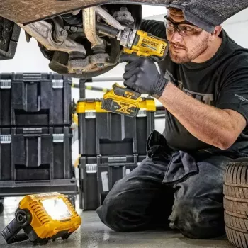 Vrijstaande werk lamp DeWalt DCL077-XJ, 2000 lm, IP54, draadloos (accu apart verkrijgbaar)