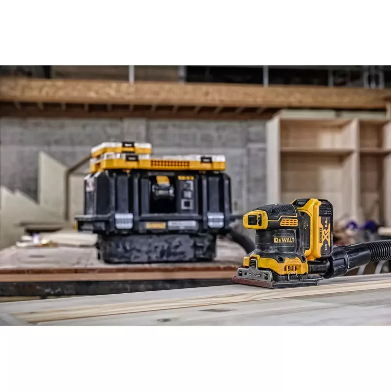 Draagbare schuurmachine DeWALT DCW200N-XJ