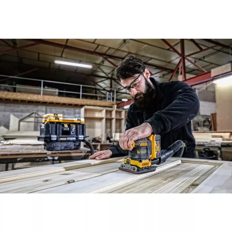 Draagbare schuurmachine DeWALT DCW200N-XJ