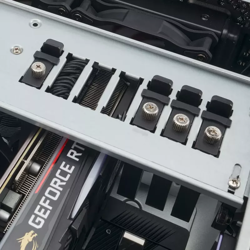 SilverStone SST-RM44 4U rackmount serverbehuizing, SSI-EEB/SSI-CEB/ATX, zwart