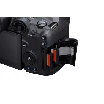Systeemcamera Canon EOS R7 met RF-S 18-150mm objectief, 32,5 MP CMOS, 4K, 0,53 kg