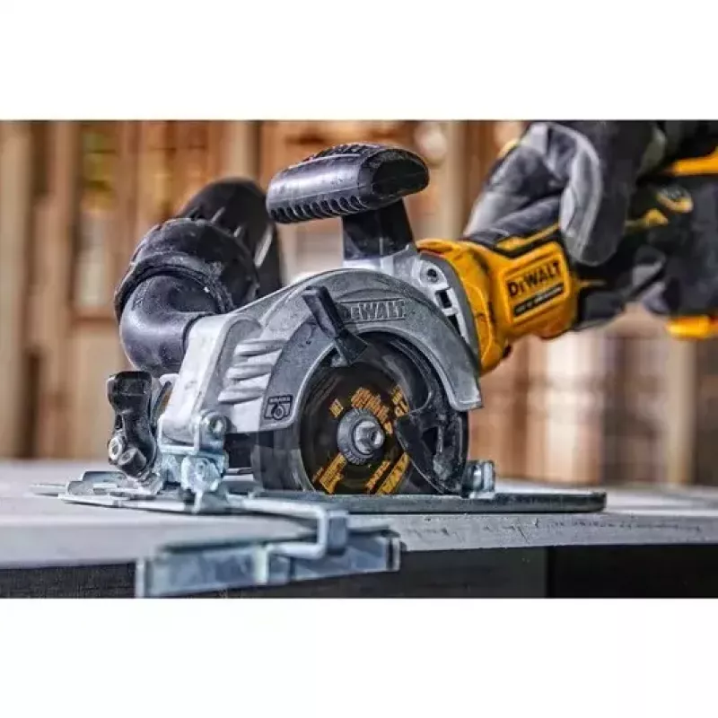 Cirkelzaag DeWALT DCS691N-XJ