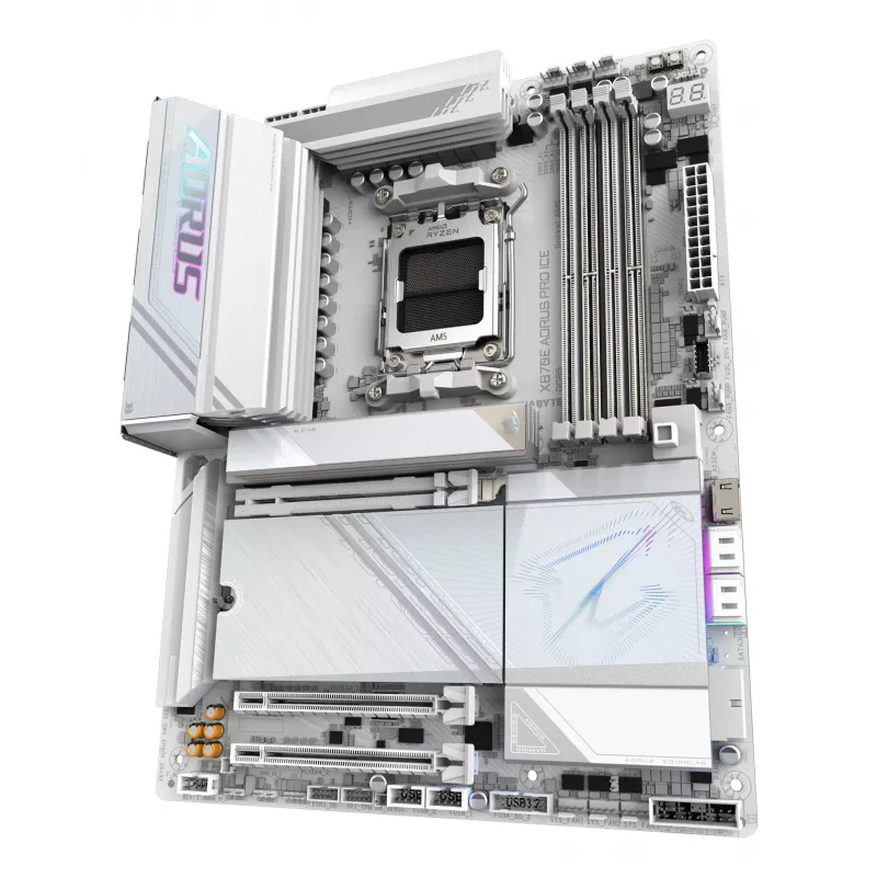 Moederbord GIGABYTE X870E AORUS PRO ICE — AMD X870E, socket AM5, ATX, DDR5, 4×DIMM, Wi‑Fi 7, 2,5Gb LAN