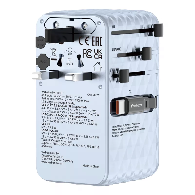 Verbatim Charge 'n' Travel 70W 2C uitschuifbare universele reisadapter blauw