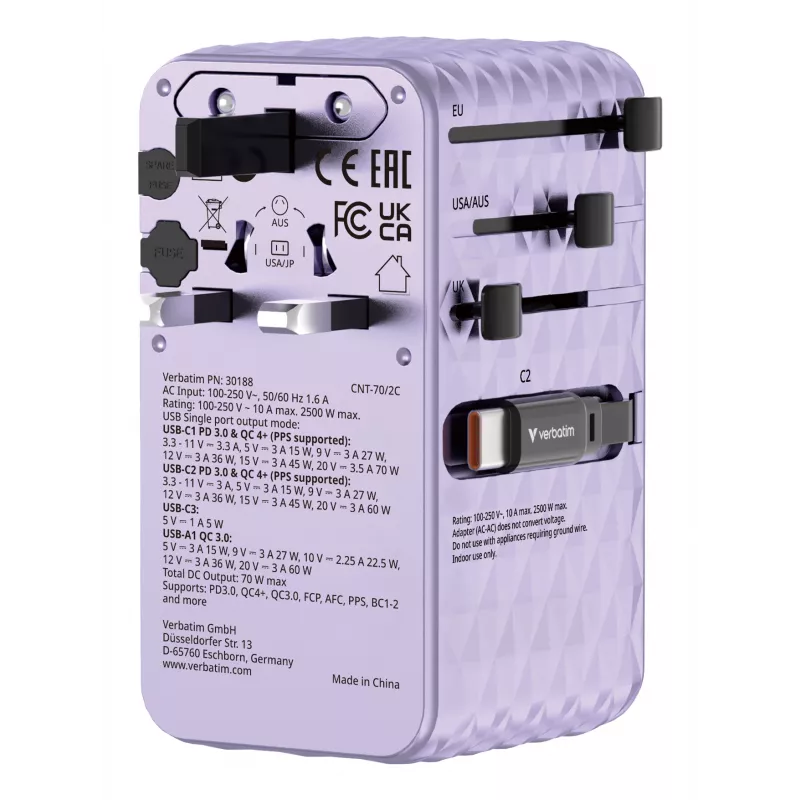 Verbatim Charge 'n' Travel 70W 2C uitschuifbare universele reisadapter paars