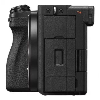 Sony Alpha 6700 kit met E 18-135mm F3.5-5.6, zwart