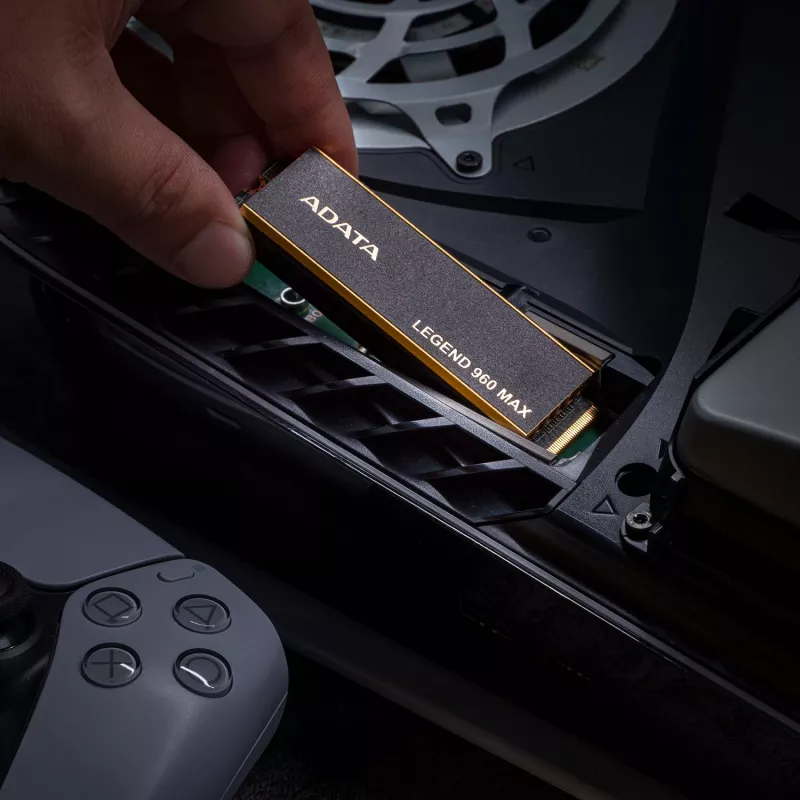 SSD ADATA 2 TB M.2 PCI Express 4.0 NVMe LEGEND 960 MAX