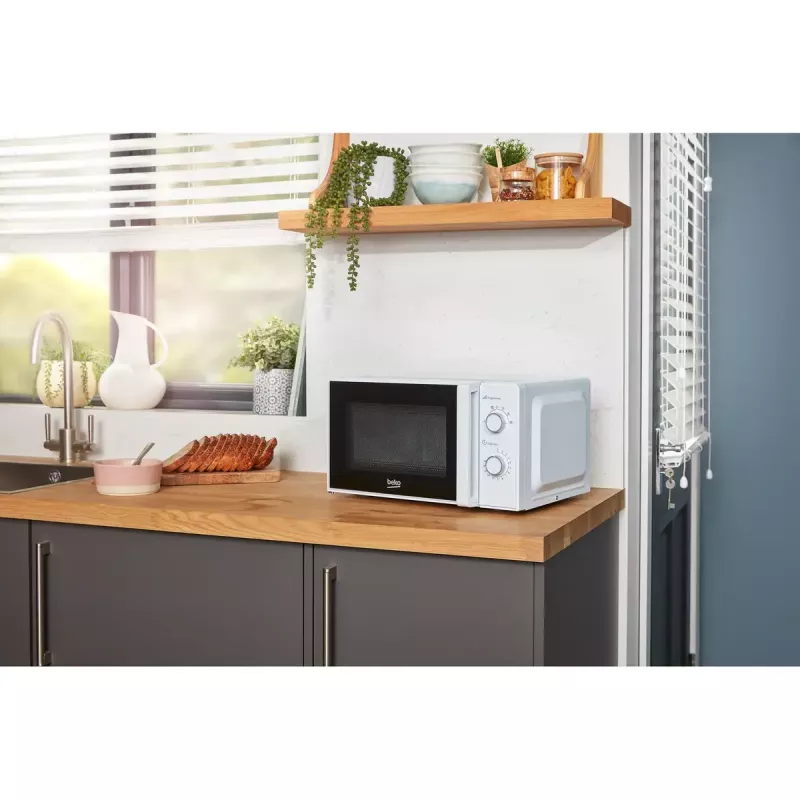 Beko MOC20100WFB solo magnetron, 700 W, 20 l, draaiplateau van 24,5 cm, mechanische bediening, wit