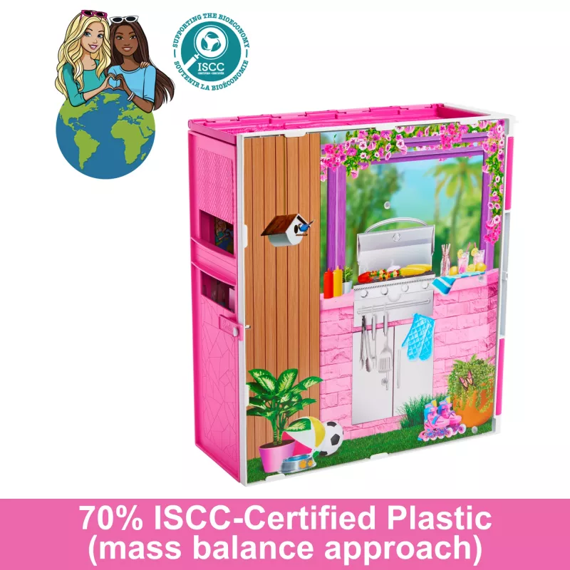 Barbie Getaway poppenhuis met pop, 4 speelgebieden en 11 decoratieaccessoires