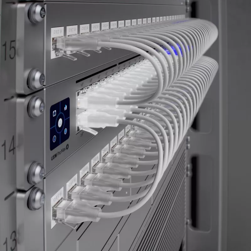 Ubiquiti UniFi USW-Pro-Max-48-PoE 48-poorts 2,5G/Gigabit PoE++ beheerbare switch, 4x SFP+