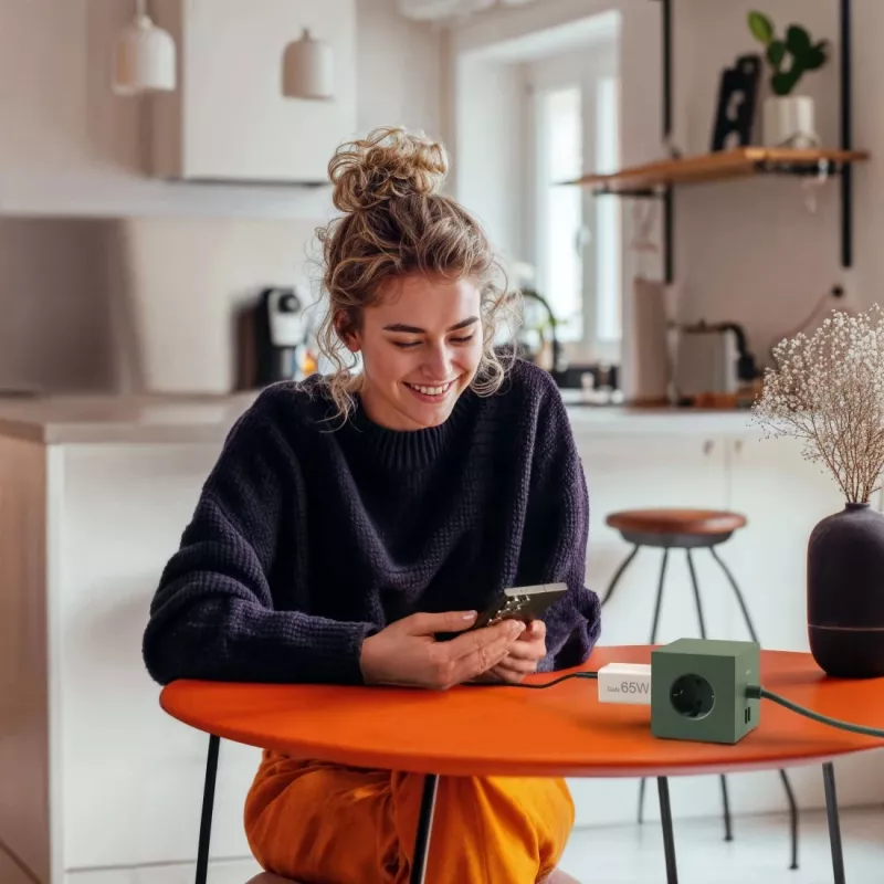 Hama 00201996 mobiele oplader smartphone wit AC snelladen binnen, buiten
