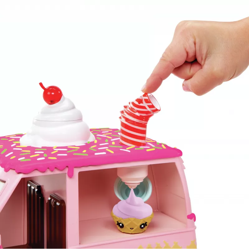MGA Entertainment Yummiland lipgloss truck poppetje