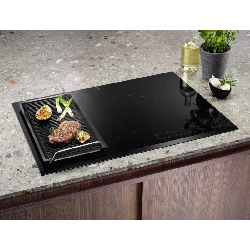 Inductiekookplaat Electrolux Serie 700 EIS82453, 4 zones 80 cm, zwart glas, touch- & scrollbalkbediening
