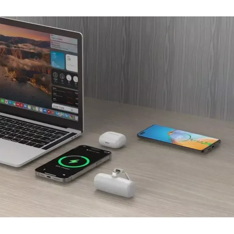 Draagbare powerbank P5 PLUG-IN 5000mAh