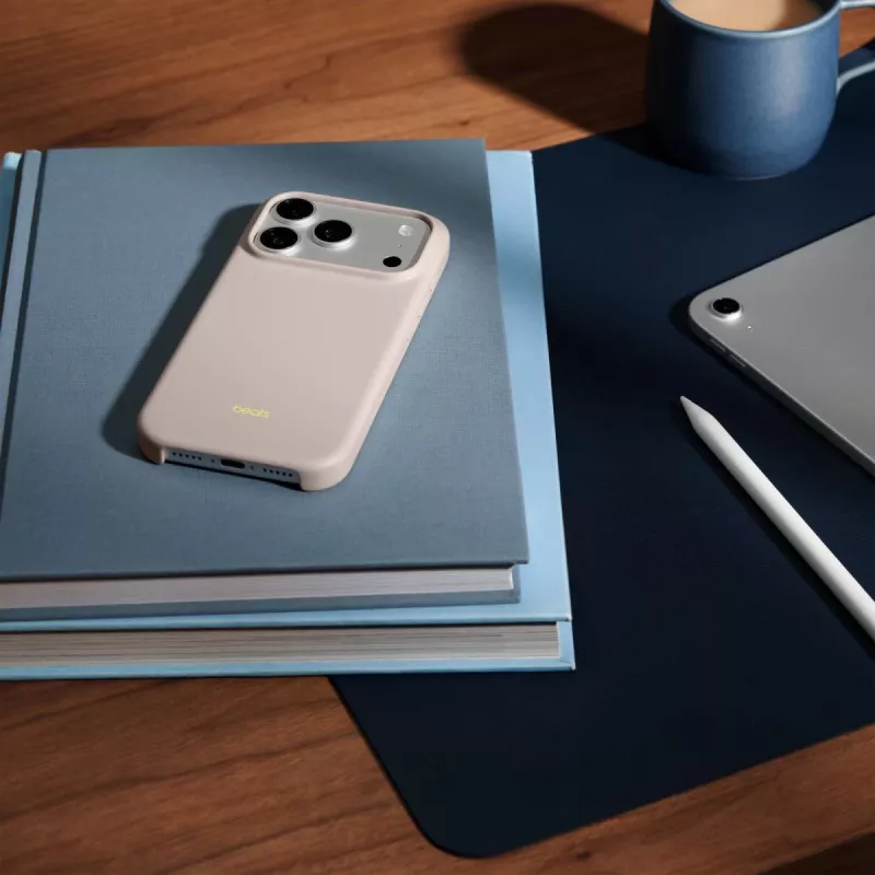 APPLE Beats iPhone 17 Pro - hoesje met MagSafe en camerabediening - Lime Stone