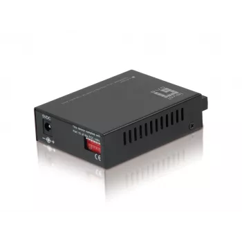 LEVEL ONE FVT-2201, RJ45 naar SC Fast Ethernet mediaconverter