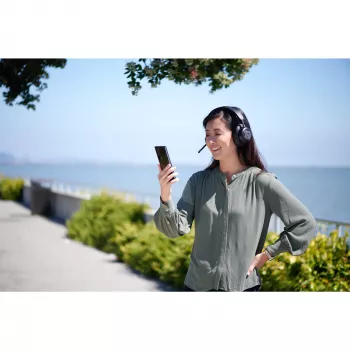 Kensington H3000 Bluetooth over-ear headset
