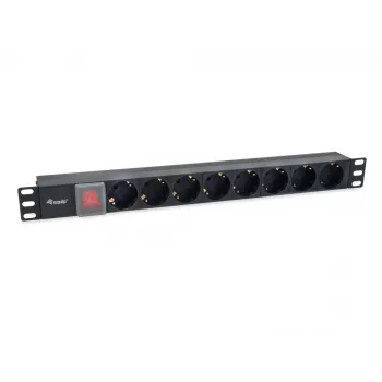 Equip 8-voudige Duitse stekkerdoos met IEC C14-stekker