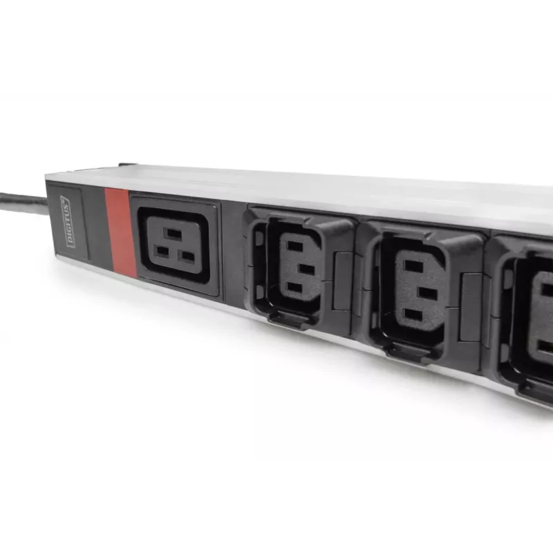 DIGITUS IT BASIC PDU. 3PH. 16A. 24 x C13. 3 x C19 Verticaal. 3m kabel. IEC309 3Ph-16A stekker
