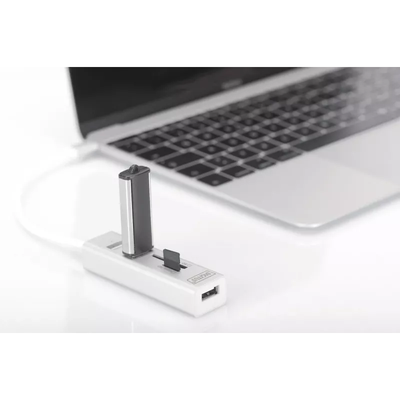 DIGITUS USB 2.0 Type C HUB met kaartlezer 3x USB 2.0. 1x SD, 1x MicroSD aansluiting aluminium behuizing