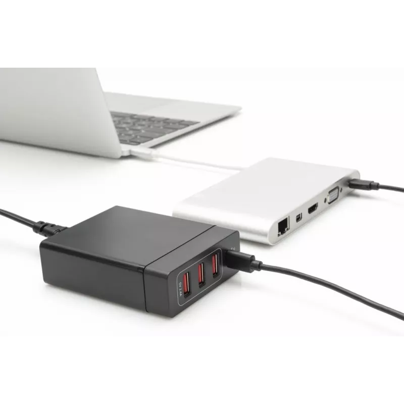 DIGITUS 4-poorts USB-oplader, 72 W 1x USB-C (PD) 5,9,15,20 V/3 A, 3x USB-A 5 V/2,4 A, zwart