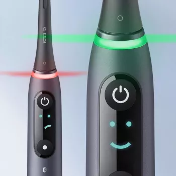 Oral-B iO elektrische tandenborstel volwassenen roterende tandenborstel zwart