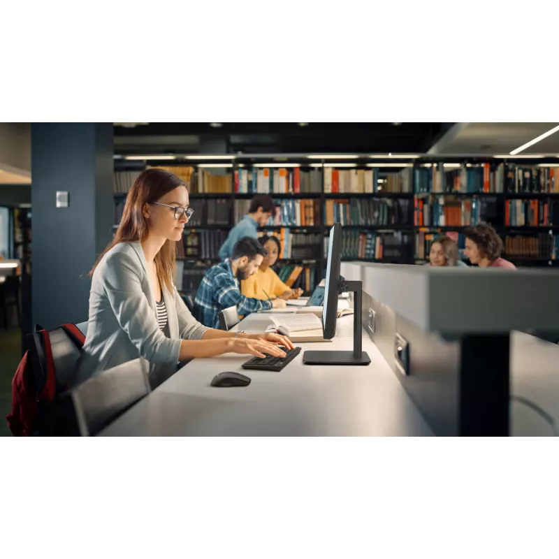 All-in-One pc ASUS ExpertCenter P400 AiO P440VAESK-BPC079X Intel Core i7 16GB 512GB Intel UHD Windows 11 Pro