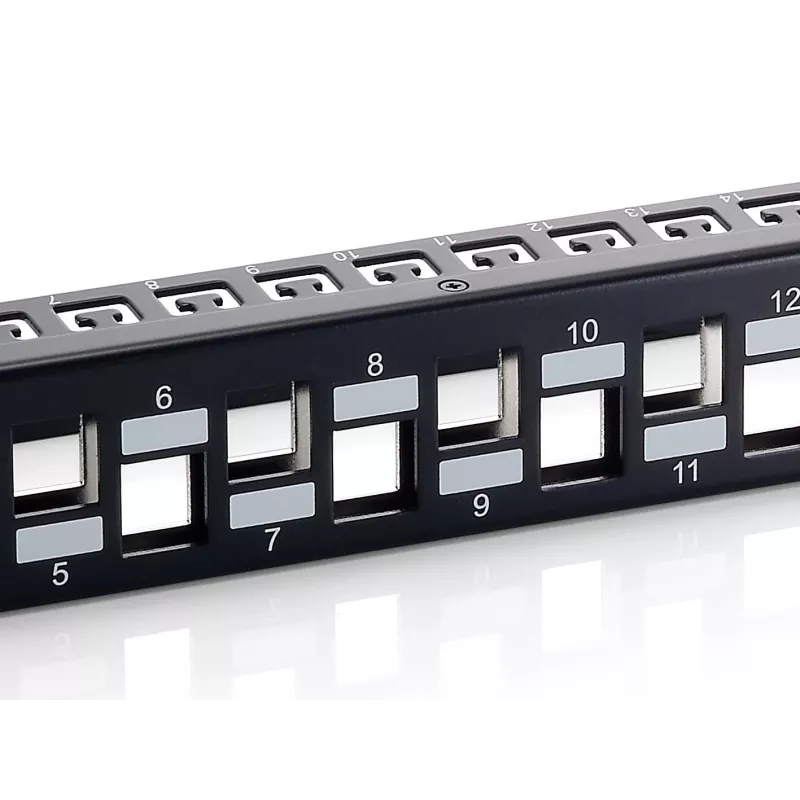 Equip 24-poorts Keystone Cat.6A afgeschermd patchpanel, zwart