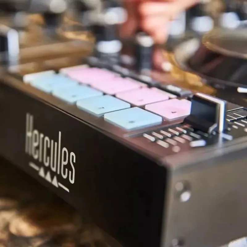 Hercules Inpulse 500 Digital Vinyl System (DVS) scratcher zwart