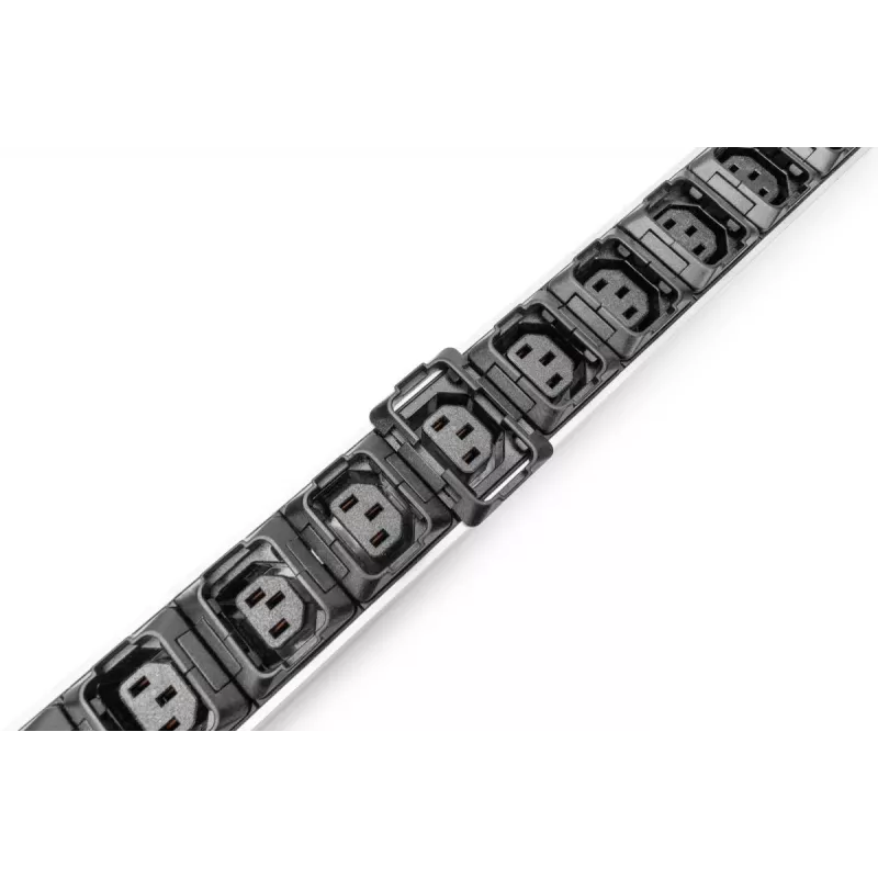 DIGITUS IT BASIC PDU. verticaal. 32A. 24 x C13. 4 x C19