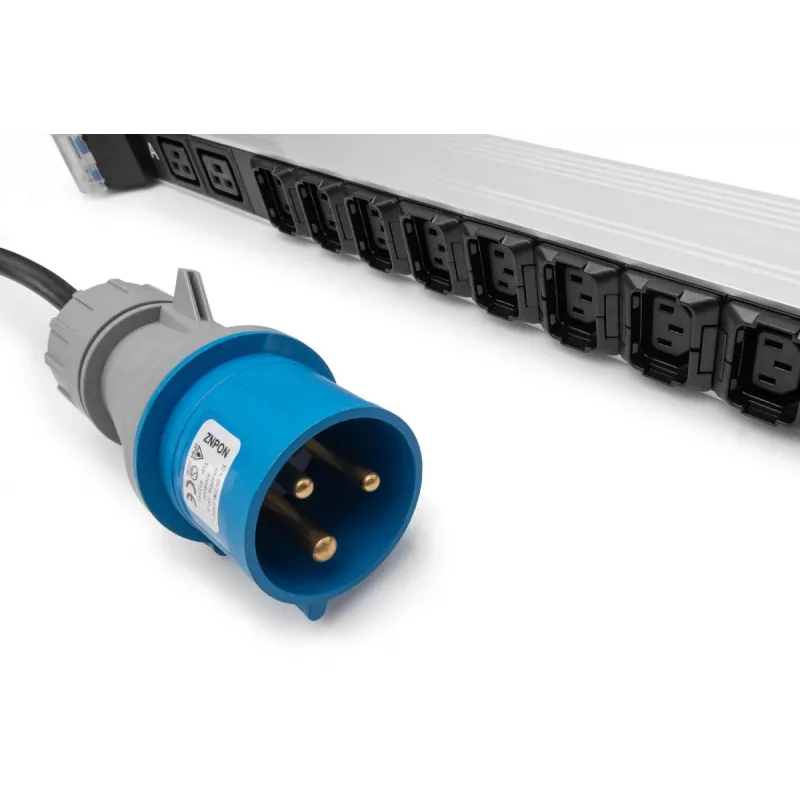 DIGITUS IT BASIC PDU. verticaal. 32A. 24 x C13. 4 x C19