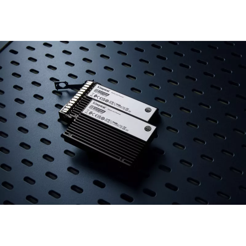 Kingston Technology 7,68 TB DC3000ME U.2 PCIe 5.0 NVMe TCG Opal Enterprise SSD