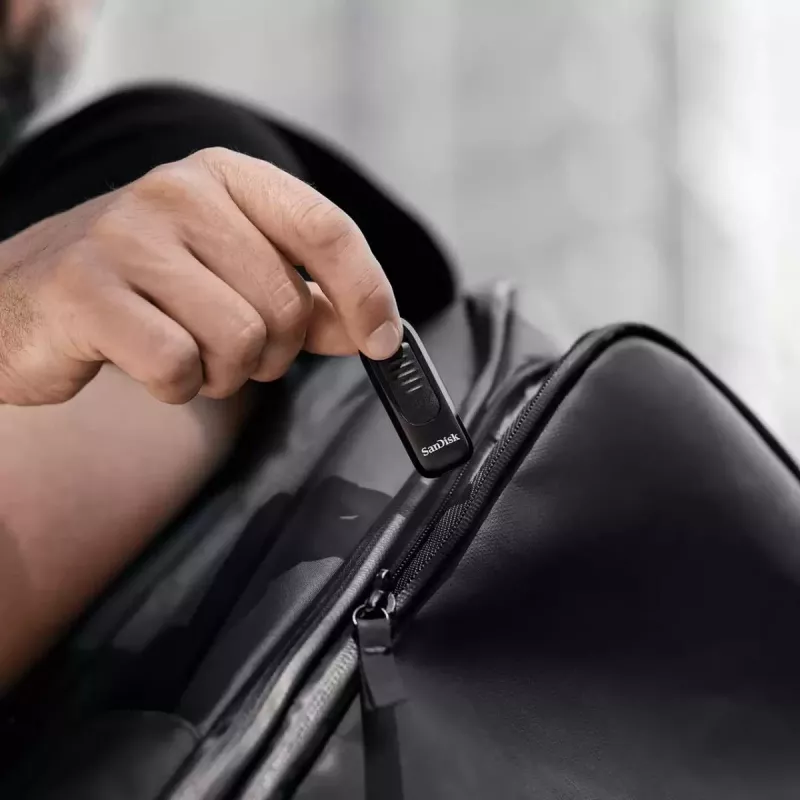 WESTERN DIGITAL Sandisk Ultra Slider - 32 GB USB-stick - USB-C 3.2 Gen 1 - uitschuifbare stekker