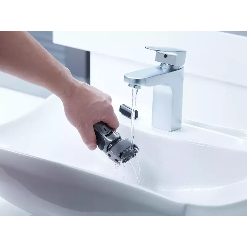 Panasonic ES-RW33 elektrisch foliescheerapparaat, nat en droog, draadloos, uitklapbare trimmer, 30 min gebruiksduur, zwart/zilver