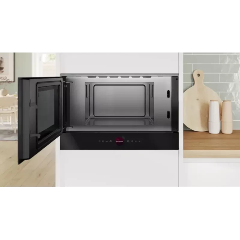 Inbouw-solomagnetron Bosch Serie 8 BFL7221B1 — 900 W, 21 L, touchbediening, zwart