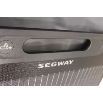SALE OUT. Segway Solar Panel 100 W, ONVERPAKT, GEBRUIKT, KRASSEN