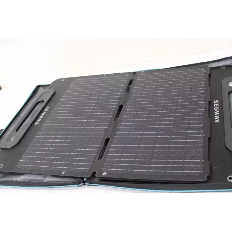 SALE OUT. Segway Solar Panel 100 W, ONVERPAKT, GEBRUIKT, KRASSEN