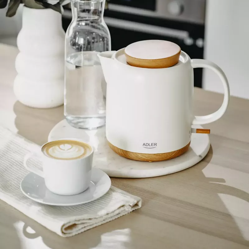 Elektrische waterkoker Adler AD 1304 — 1 L, 1200 W, keramische behuizing, klapdeksel, 360°-draaibasis, wit