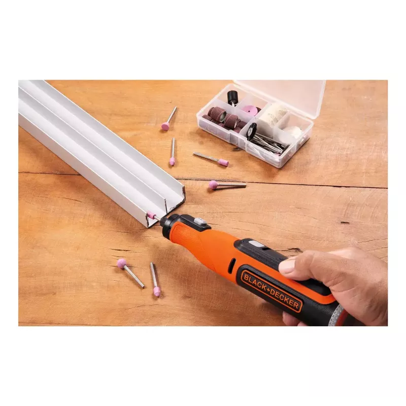 Powergraveerder Black & Decker BCRT8I-XJ – handgeleide precisiegraveerder, licht ontwerp