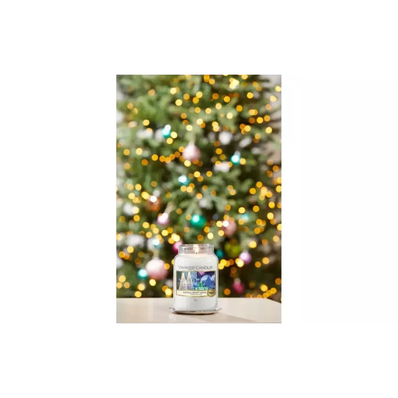 Yankee Candle Signature Magical Bright Lights grote kaars in pot, 567 g