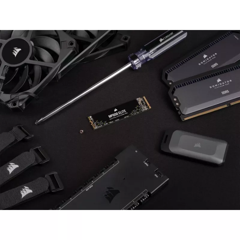 Corsair MP600 Elite CSSD-F1000GBMP600ENH SSD, 1 TB, M.2 2280, PCIe 4.0 x4 NVMe, 3D TLC, 256-bits AES-codering
