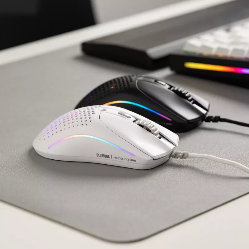 Gaming-muis Glorious Gaming Model O 2 Mini Gaming-muis RGB zwart